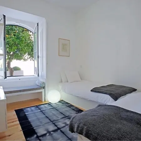 Portas Do Castelo * Lisbona